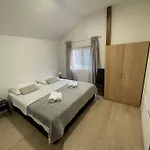 Apartament Leina Kožino